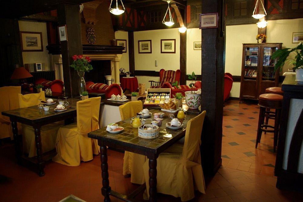 Hotel Morand Руан Ресторант снимка